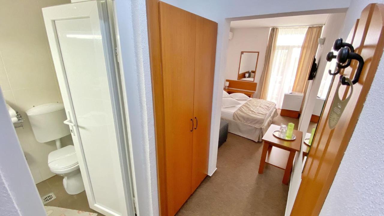 Hotel Decebal Нептун Экстерьер фото