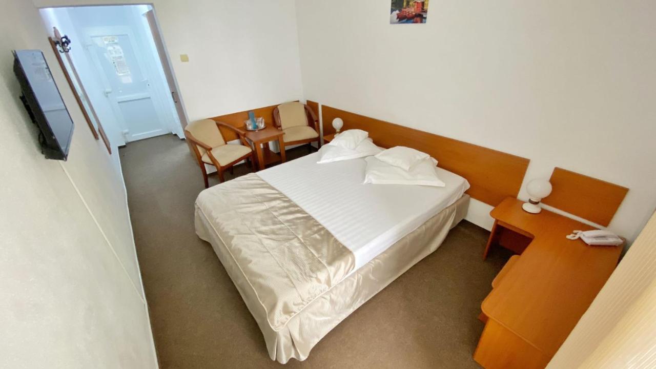 Hotel Decebal Нептун Экстерьер фото