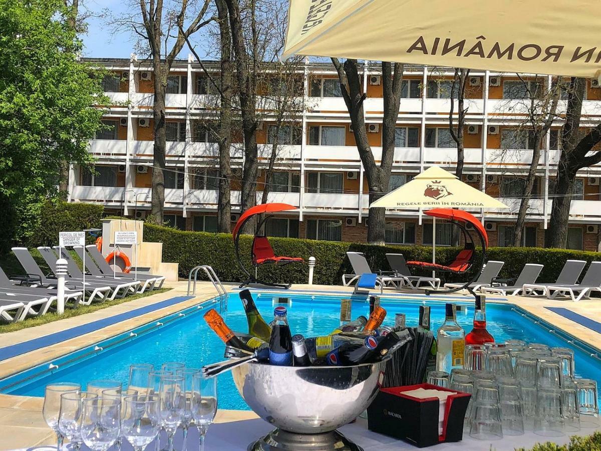Hotel Decebal Нептун Экстерьер фото